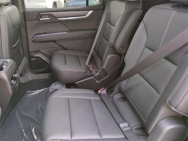 2025 GMC Acadia Vehicle Photo in GOODYEAR, AZ 85338-1310