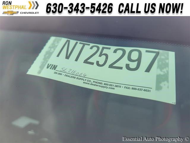 2025 Chevrolet Equinox Vehicle Photo in AURORA, IL 60503-9326