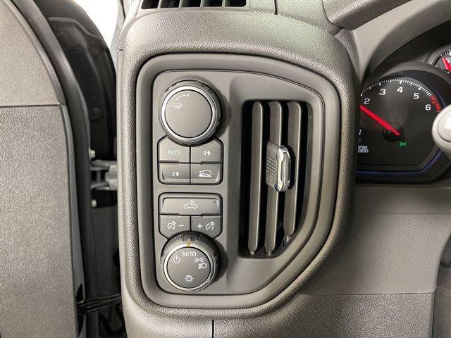 2025 Chevrolet Silverado 1500 Vehicle Photo in PHOENIX, AZ 85014-3381