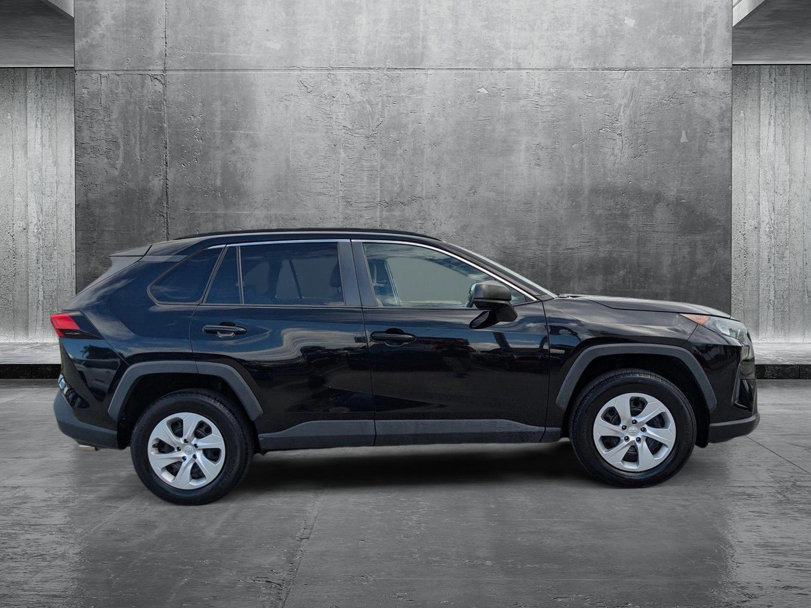 2019 Toyota RAV4 Vehicle Photo in Winter Park, FL 32792