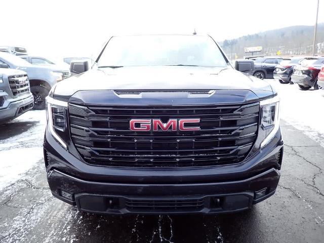 2024 GMC Sierra 1500 Vehicle Photo in ZELIENOPLE, PA 16063-2910