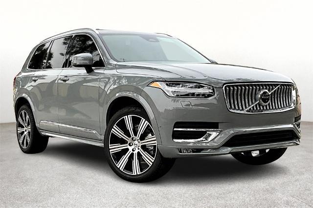 2025 Volvo XC90 Vehicle Photo in Houston, TX 77007