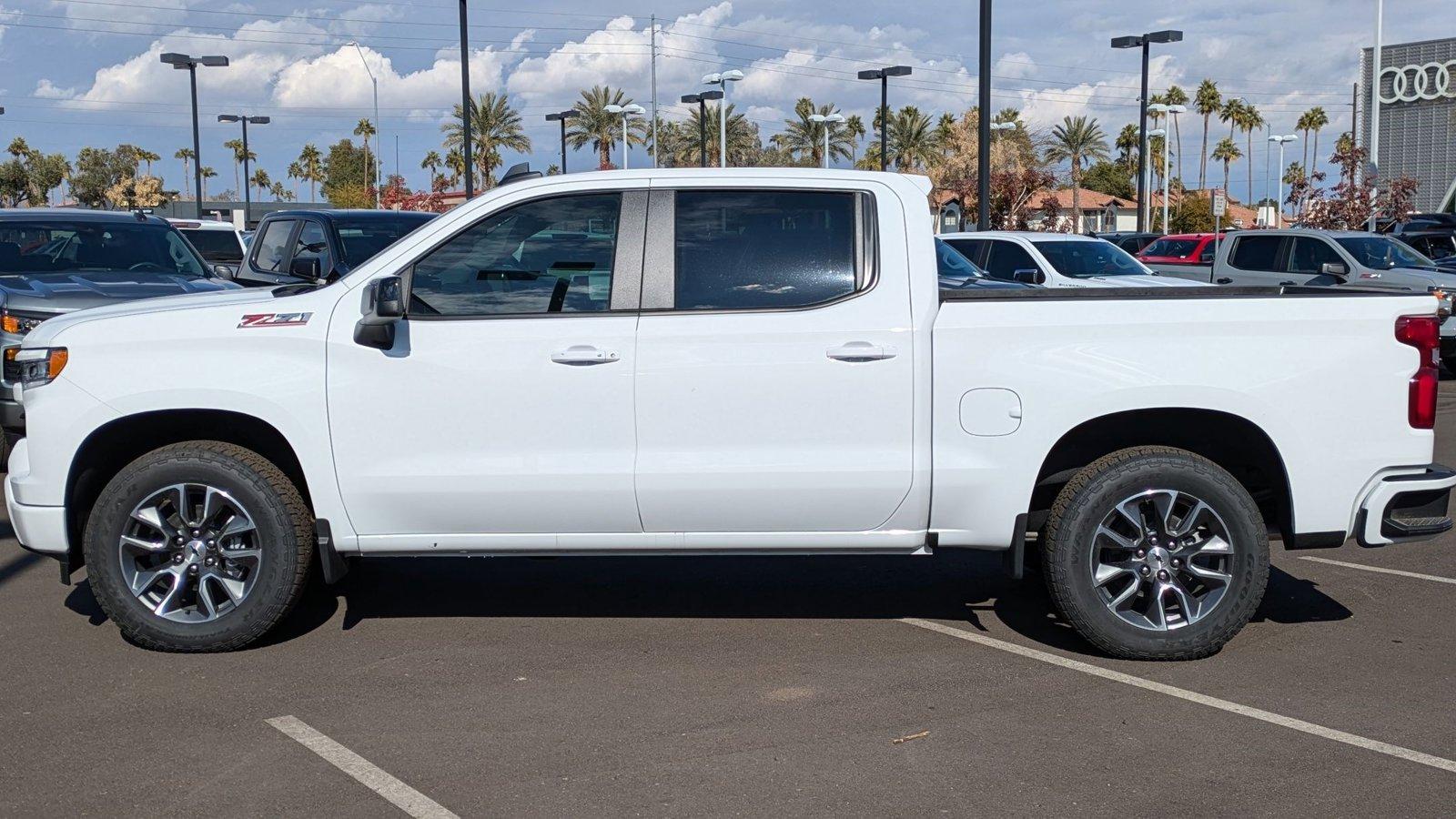 2024 Chevrolet Silverado 1500 Vehicle Photo in PEORIA, AZ 85382-3715