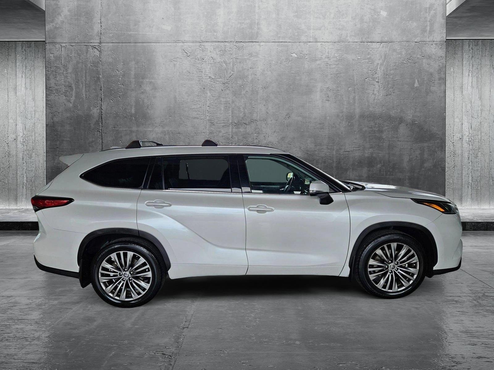 2022 Toyota Highlander Vehicle Photo in Henderson, NV 89014