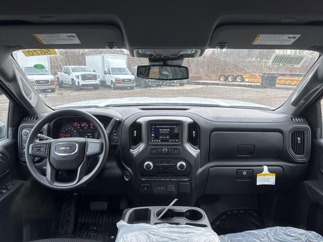 2025 GMC Sierra 2500 HD Vehicle Photo in MEDINA, OH 44256-9631