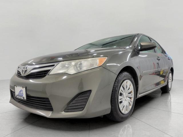 2014 Toyota Camry Vehicle Photo in NEENAH, WI 54956-2243