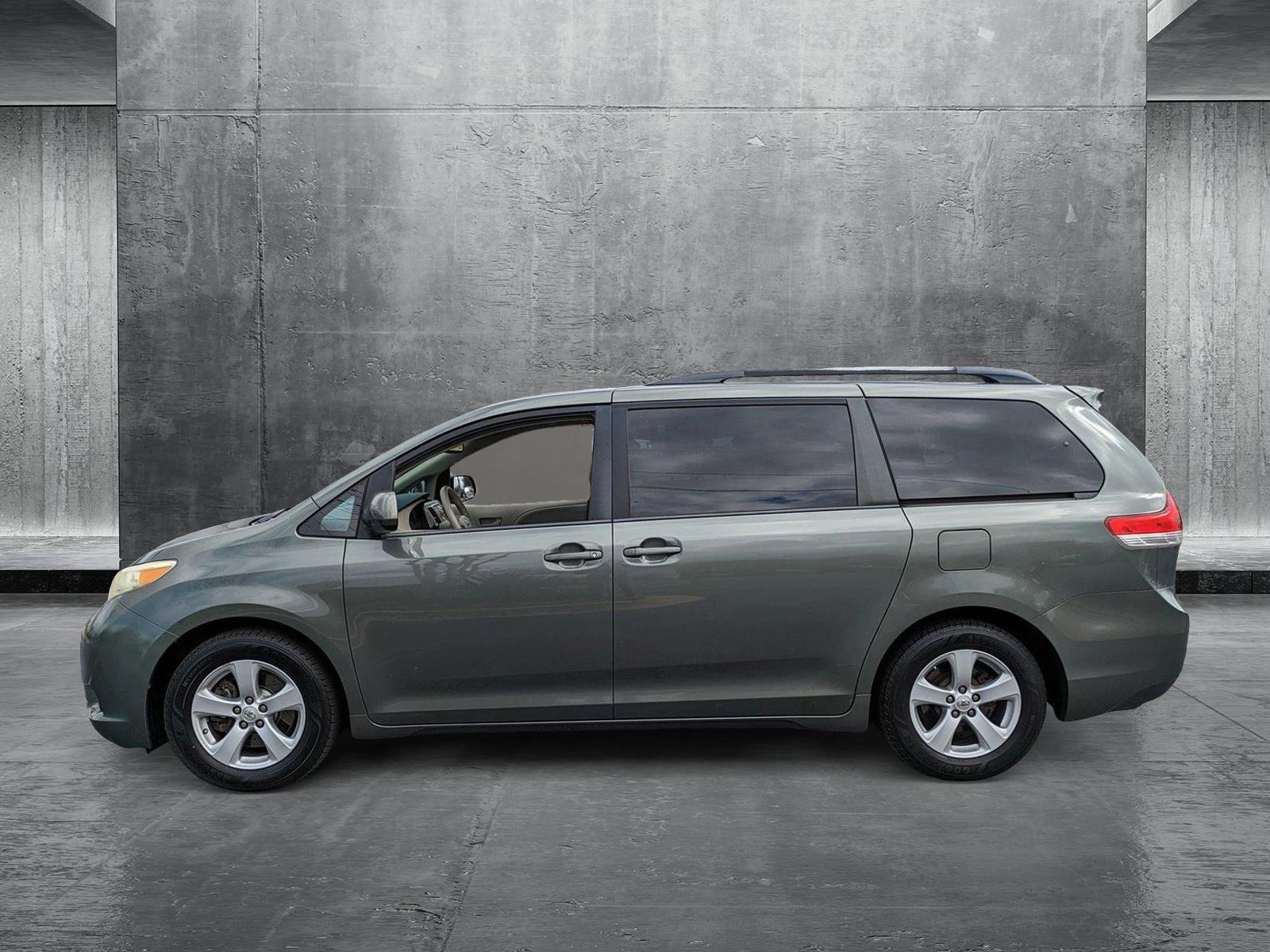 2013 Toyota Sienna Vehicle Photo in Sanford, FL 32771