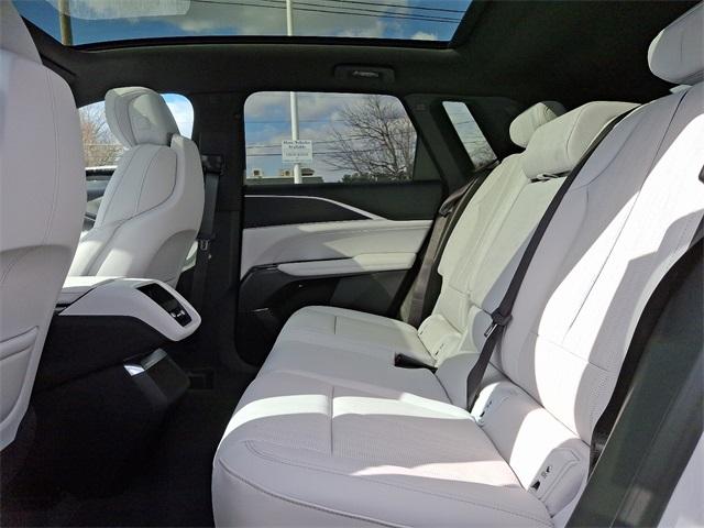 2025 Cadillac LYRIQ Vehicle Photo in ALLENTOWN, PA 18103-7399