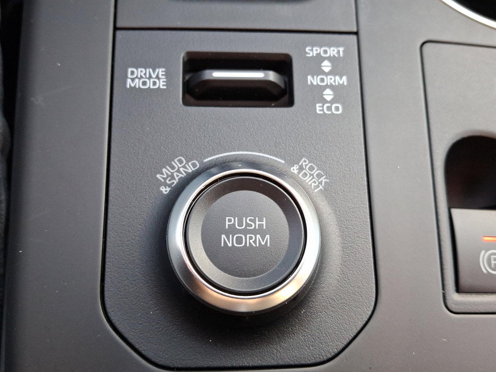 2023 Toyota Highlander Vehicle Photo in Harrisburg, PA 17111