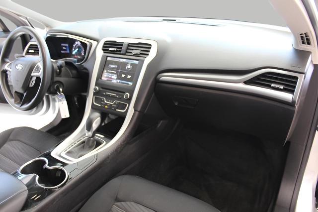 2016 Ford Fusion Vehicle Photo in Green Bay, WI 54304