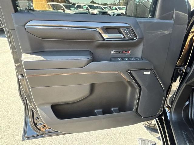 2024 GMC Sierra 1500 Vehicle Photo in ALBERTVILLE, AL 35950-0246