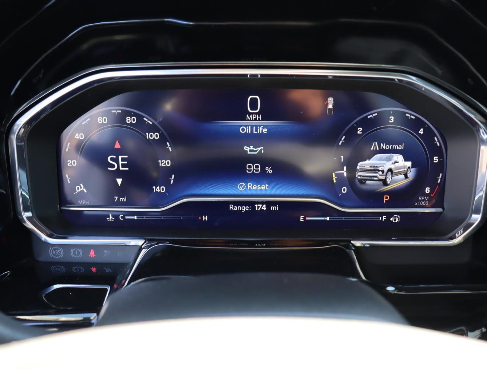 2025 Chevrolet Silverado 1500 Vehicle Photo in LOS ANGELES, CA 90007-3794