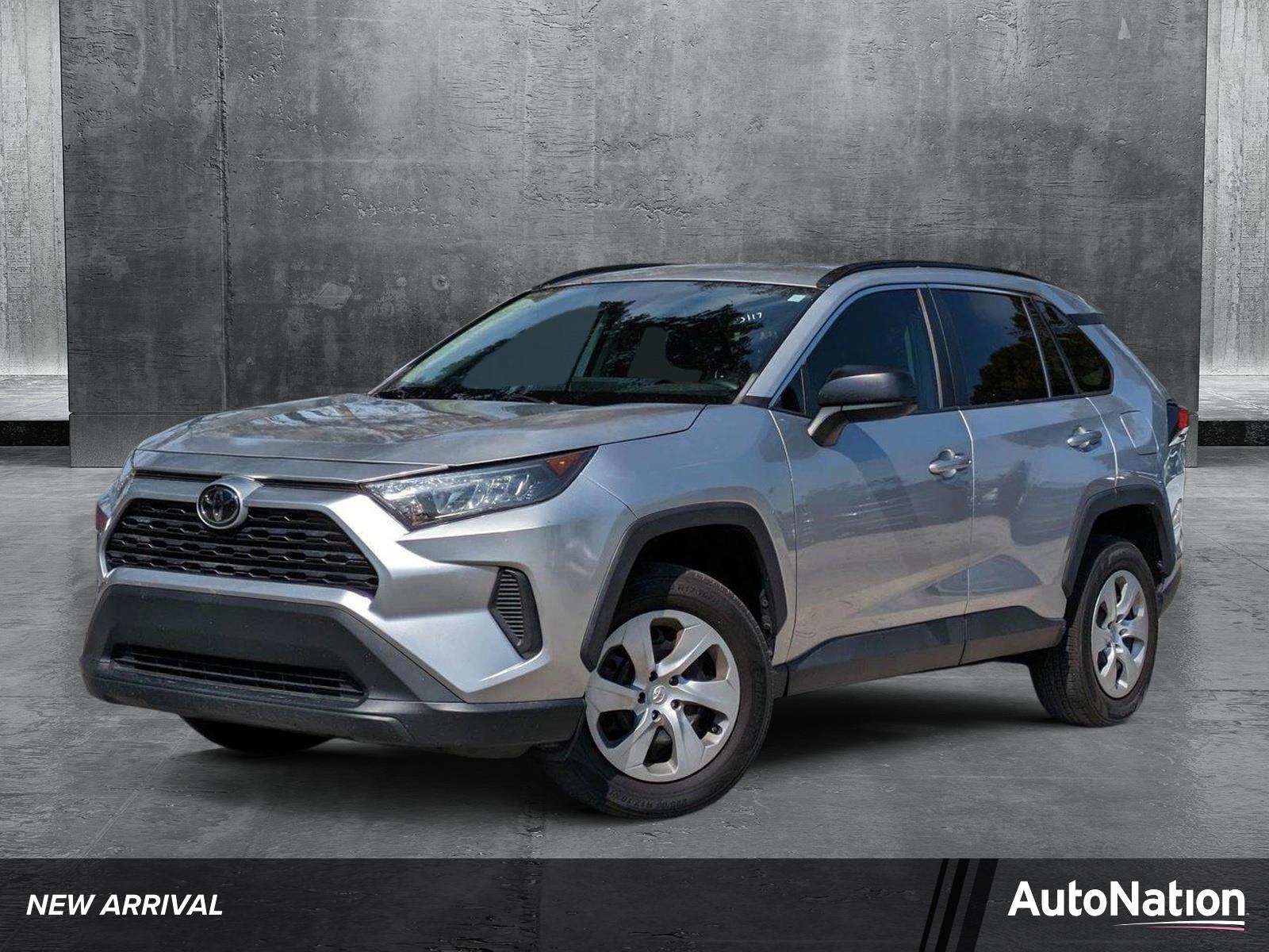 2021 Toyota RAV4 Vehicle Photo in GREENACRES, FL 33463-3207