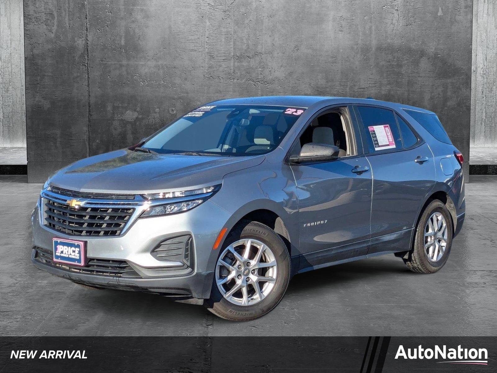 2023 Chevrolet Equinox Vehicle Photo in VALENCIA, CA 91355-1705