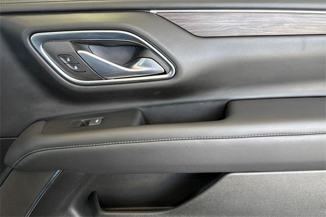2023 Chevrolet Suburban Vehicle Photo in ELK GROVE, CA 95757-8703