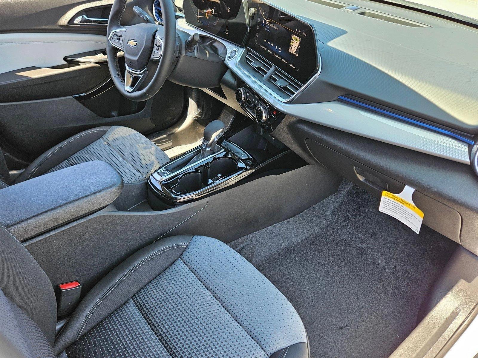 2025 Chevrolet Trax Vehicle Photo in PEORIA, AZ 85382-3715