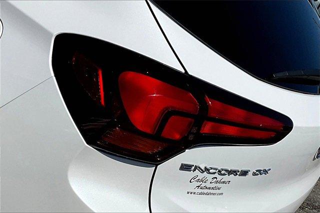 2022 Buick Encore GX Vehicle Photo in TOPEKA, KS 66609-0000