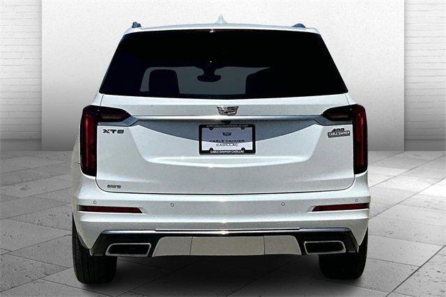 2024 Cadillac XT6 Vehicle Photo in TOPEKA, KS 66609-0000