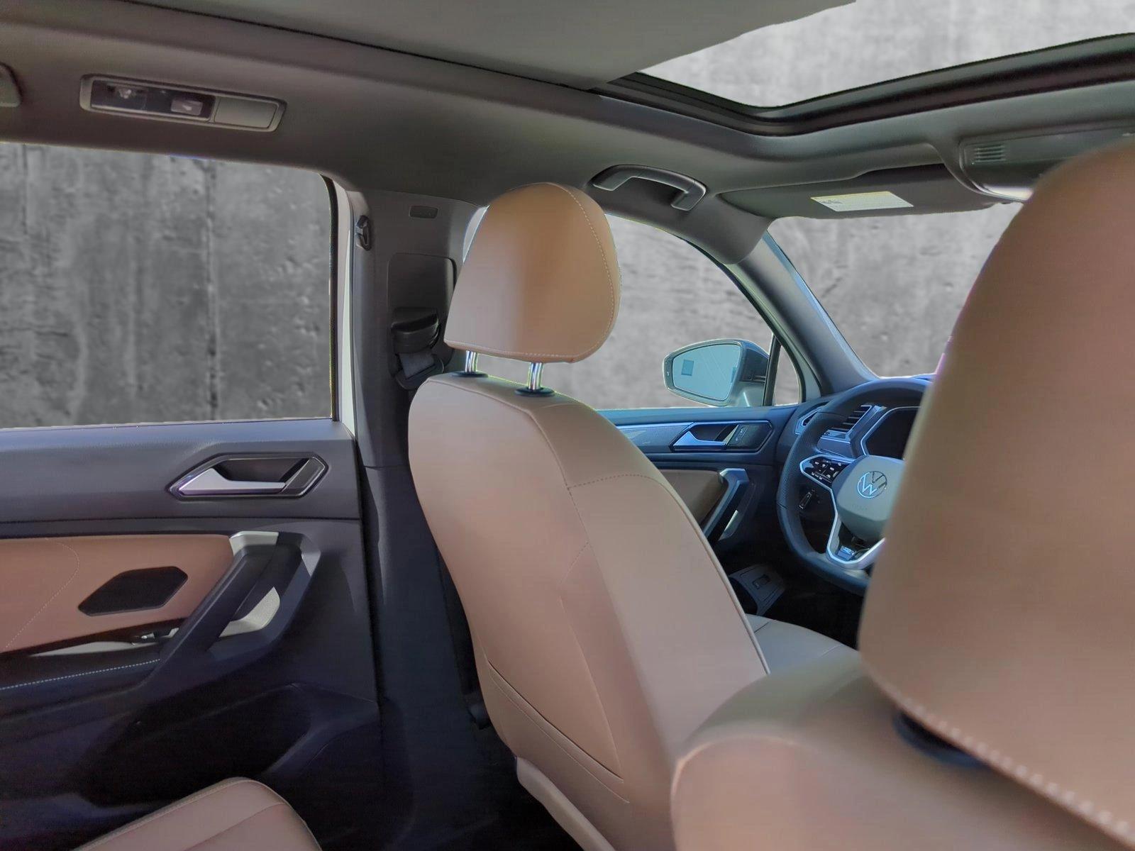 2024 Volkswagen Tiguan Vehicle Photo in Pembroke Pines, FL 33027