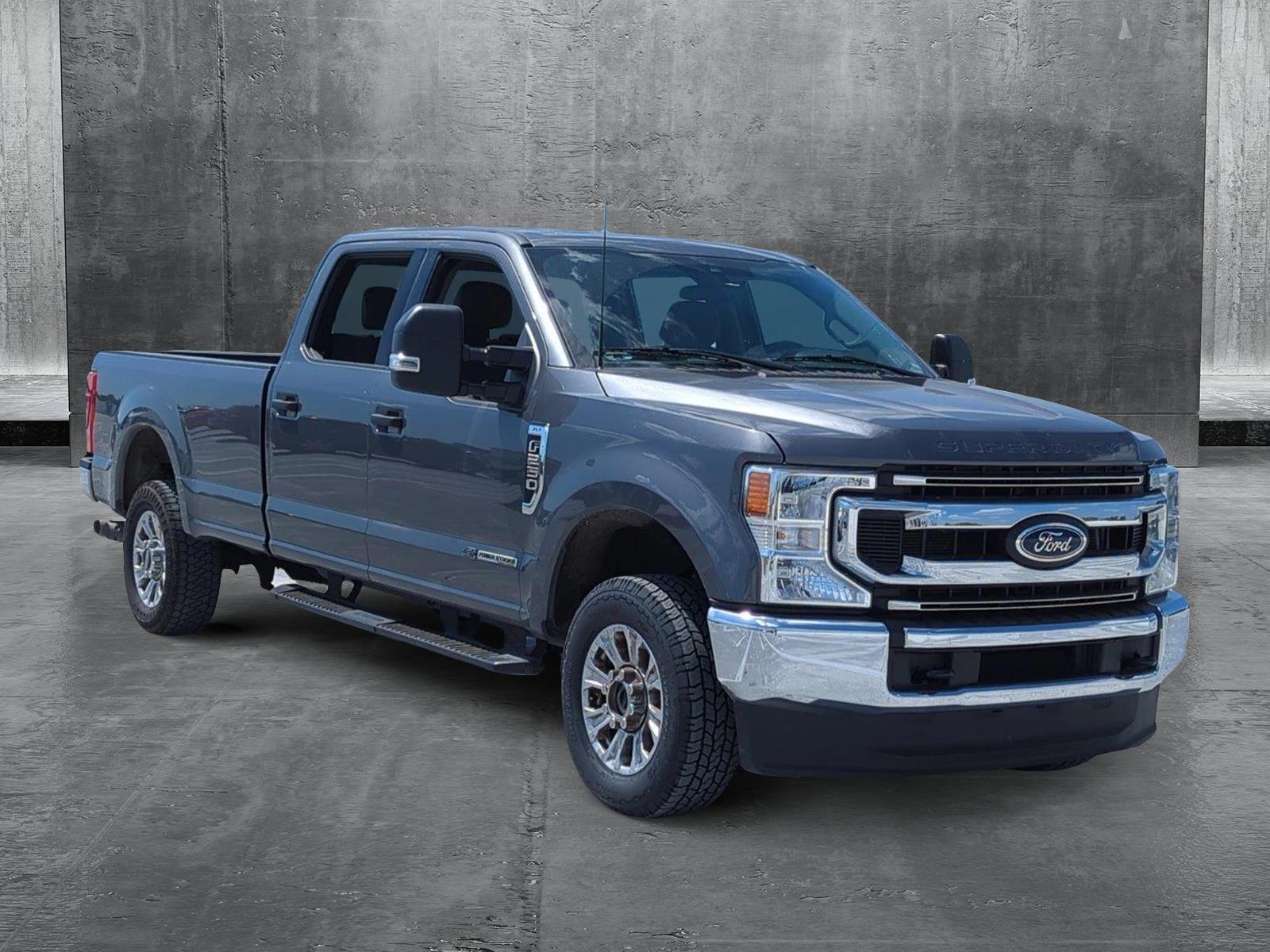 2022 Ford Super Duty F-250 SRW Vehicle Photo in Ft. Myers, FL 33907