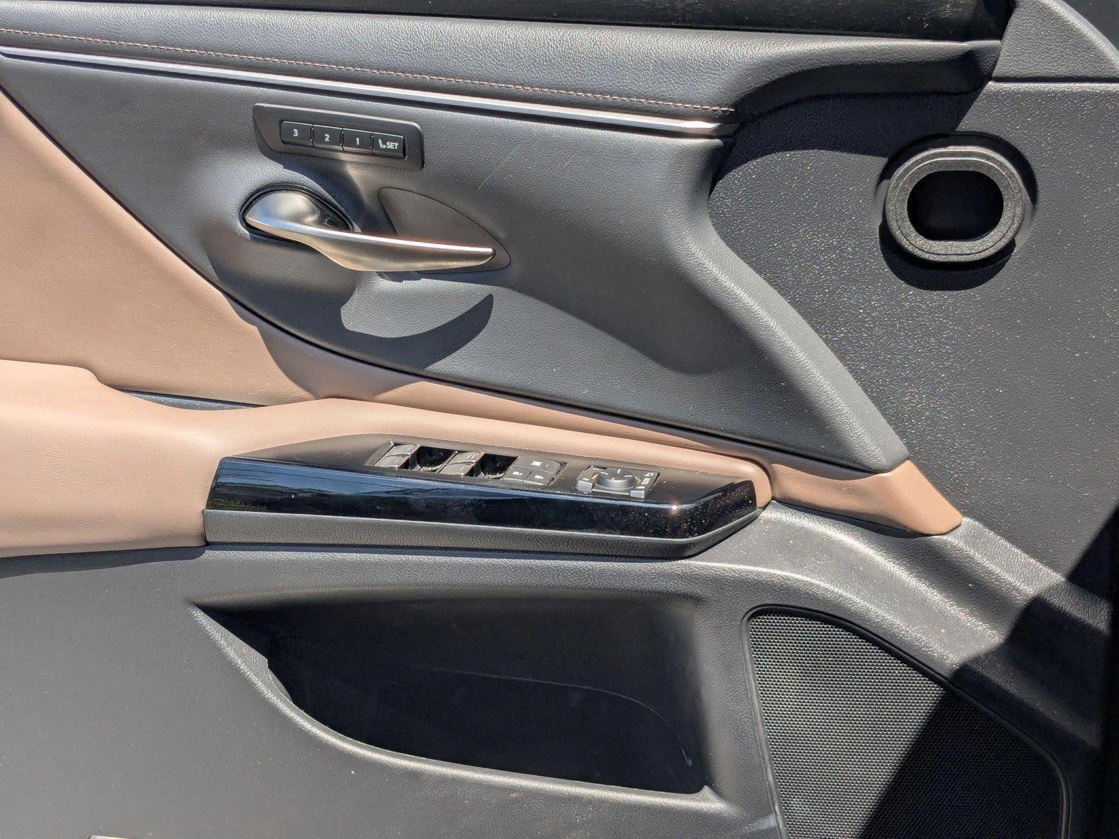 2023 Lexus ES 350 Vehicle Photo in Tampa, FL 33614