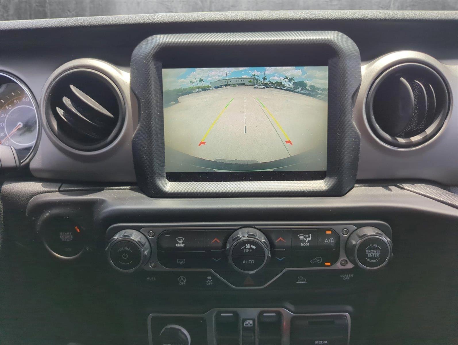 2021 Jeep Wrangler Vehicle Photo in Pembroke Pines, FL 33027