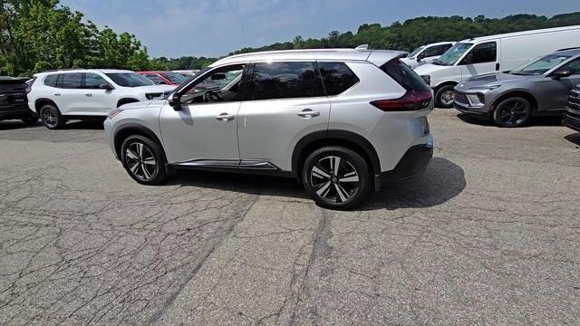 2021 Nissan Rogue Vehicle Photo in Pleasant Hills, PA 15236