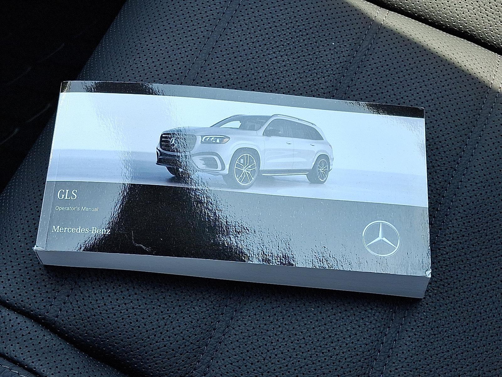 2024 Mercedes-Benz GLS Vehicle Photo in BETHLEHEM, PA 18017-9401