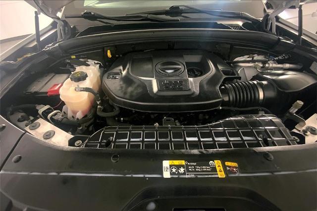 2023 Jeep Grand Cherokee L Vehicle Photo in Lees Summit, MO 64086