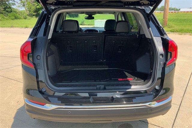 2024 GMC Terrain Vehicle Photo in TOPEKA, KS 66609-0000