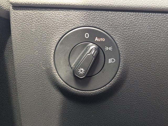 2022 Volkswagen Taos Vehicle Photo in BRUNSWICK, GA 31525-1881
