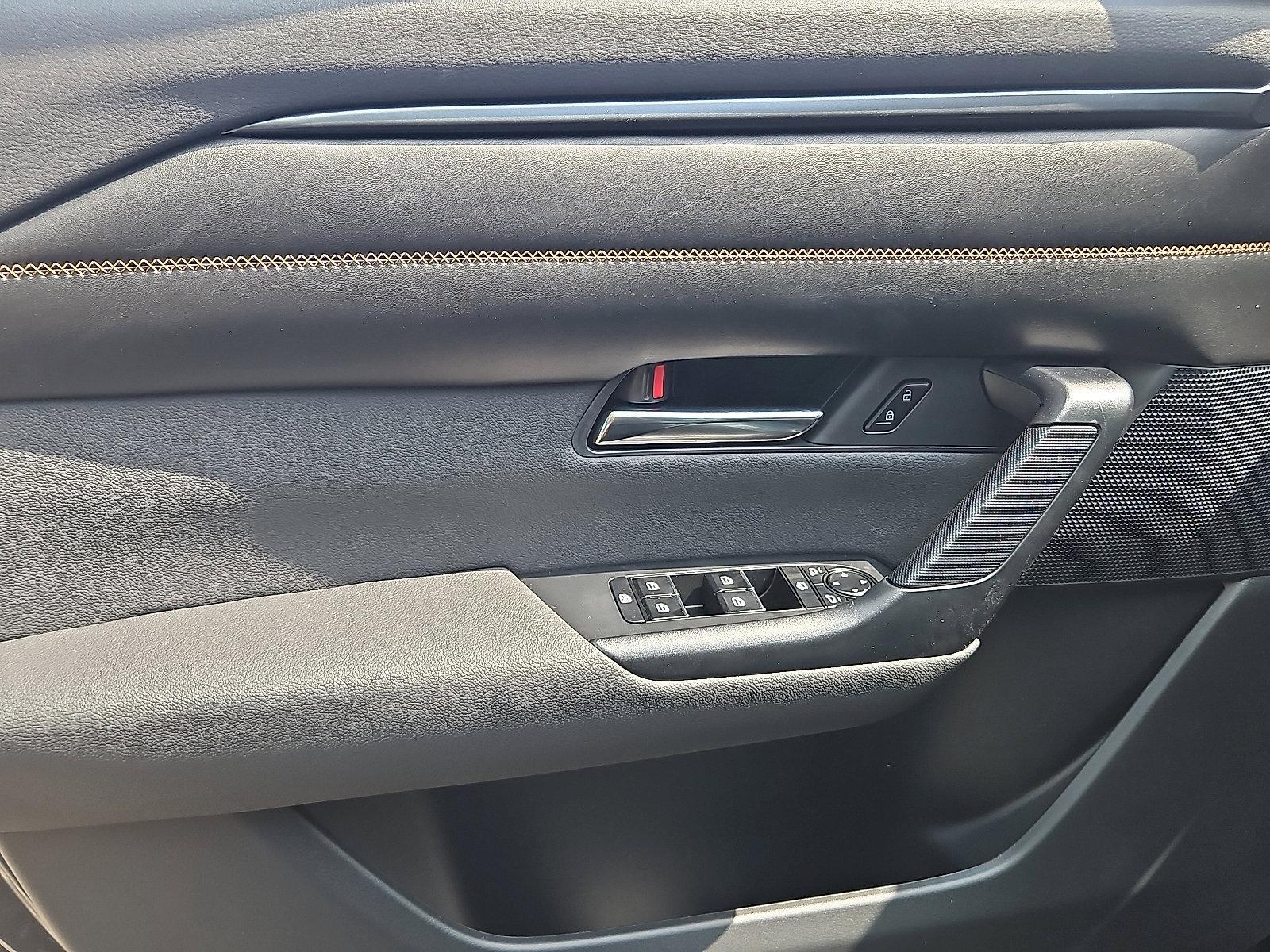 2025 Mazda CX-50 Hybrid Vehicle Photo in Trevose, PA 19053