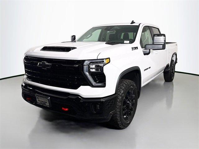 2025 Chevrolet Silverado 2500 HD Vehicle Photo in PUYALLUP, WA 98371-4149