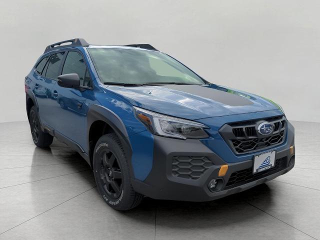 2025 Subaru Outback Vehicle Photo in Green Bay, WI 54304