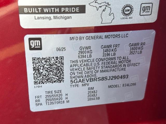 2025 Buick Enclave Vehicle Photo in COLUMBIA, MO 65203-3903