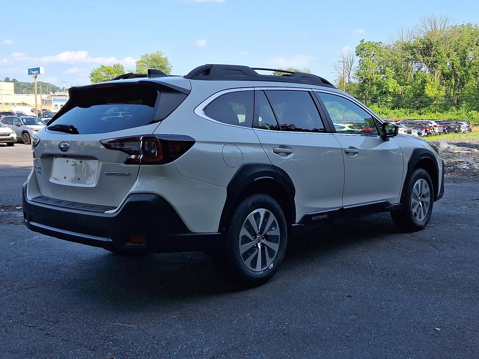 2025 Subaru Outback Vehicle Photo in Harrisburg, PA 17111