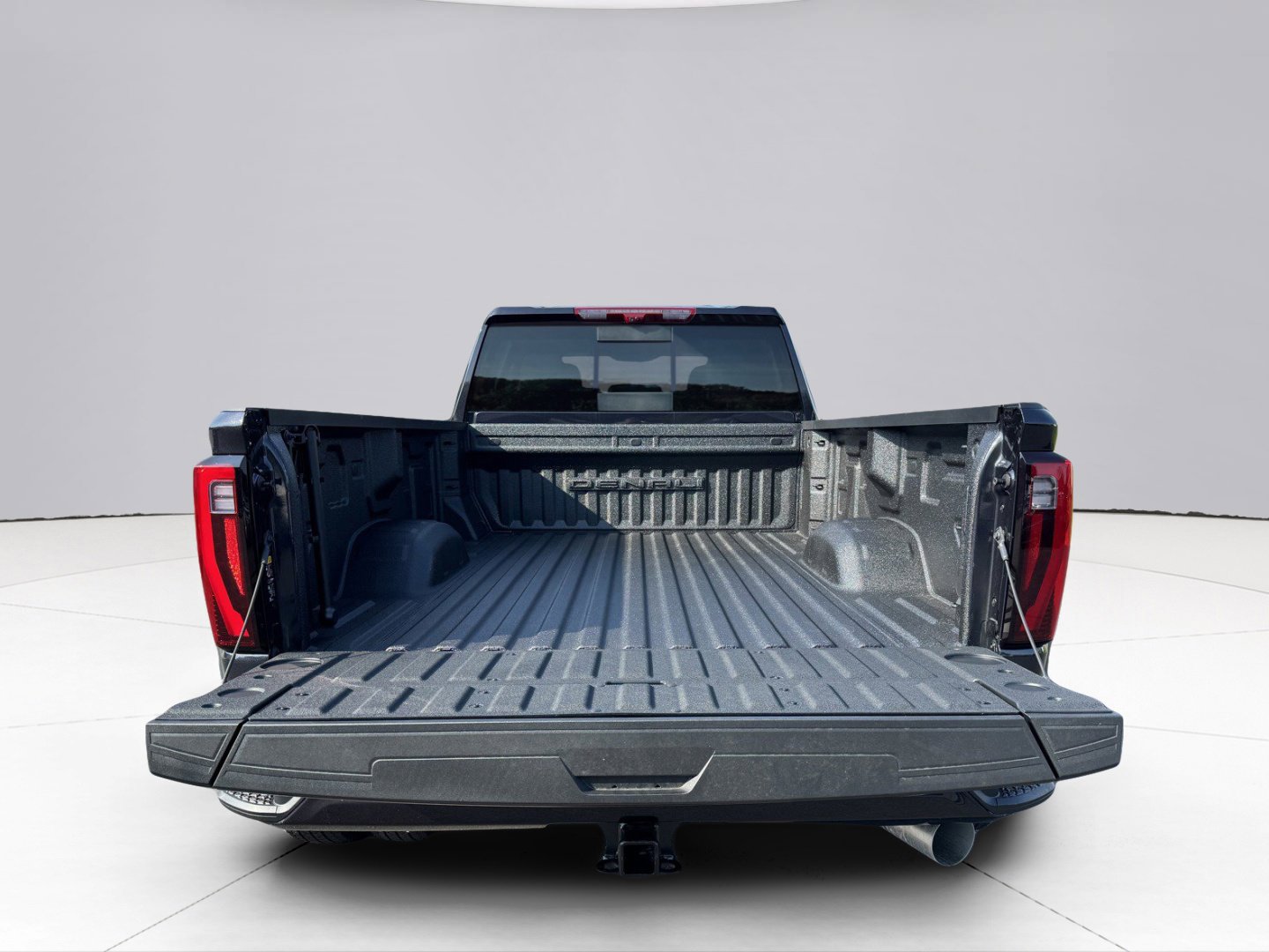 2024 GMC Sierra 3500 HD Vehicle Photo in LEOMINSTER, MA 01453-2952