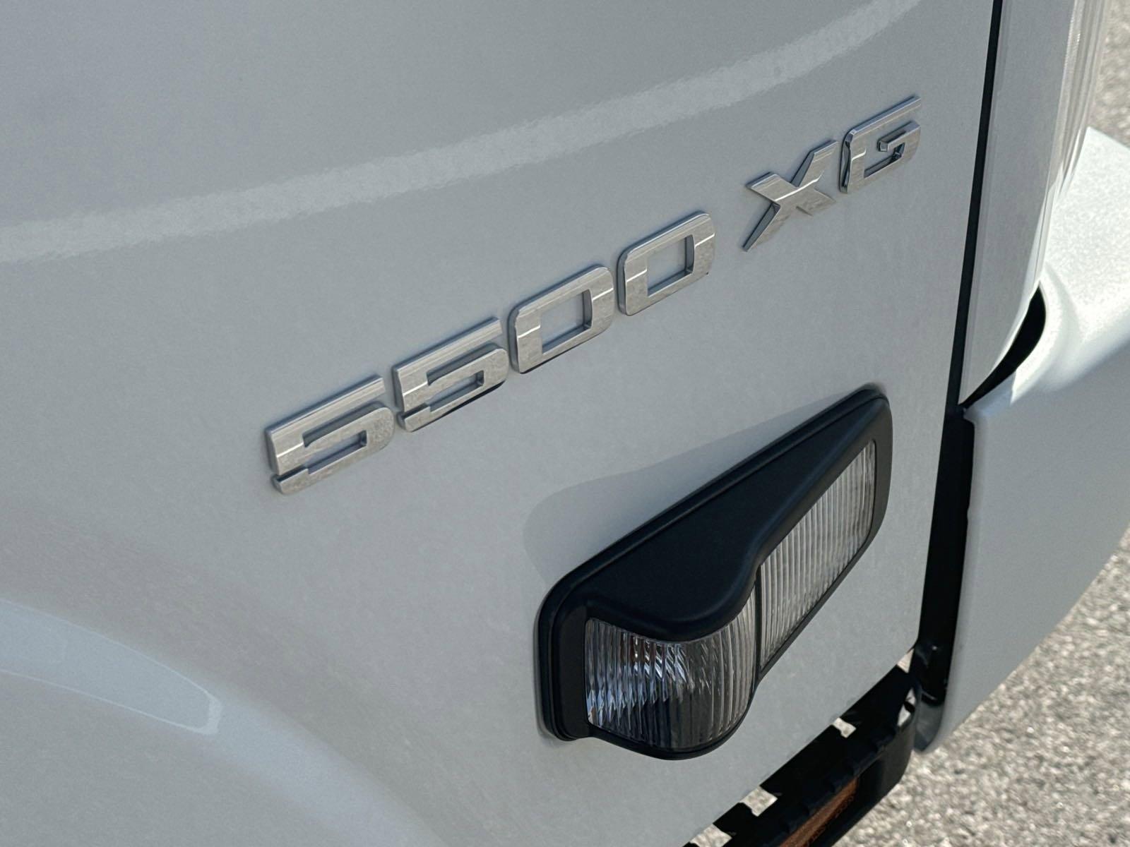 2025 Chevrolet Low Cab Forward 5500 XG Vehicle Photo in GEORGETOWN, TX 78626-7508
