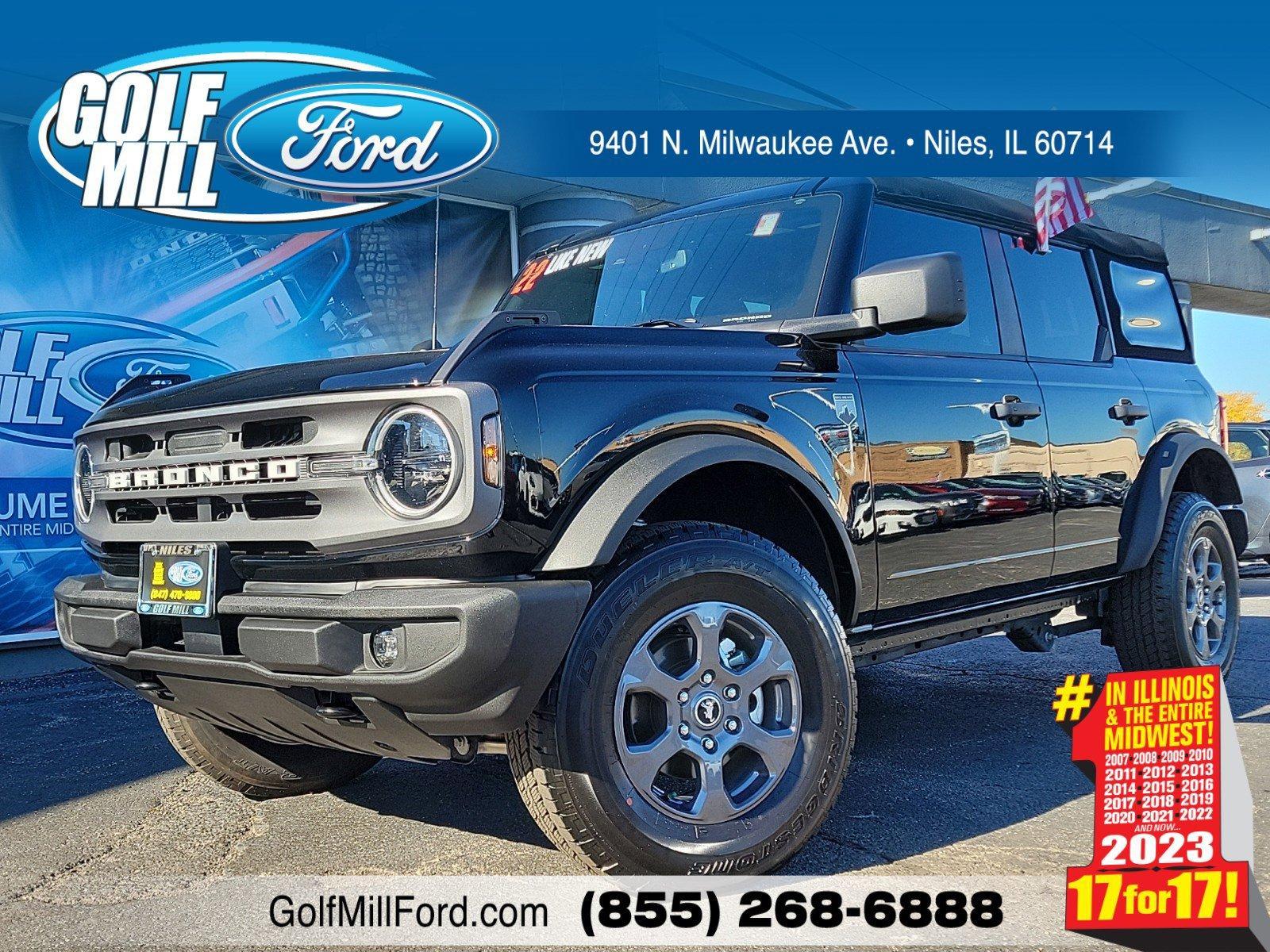 2023 Ford Bronco Vehicle Photo in Saint Charles, IL 60174