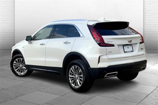 2024 Cadillac XT4 Vehicle Photo in KANSAS CITY, MO 64114-4545