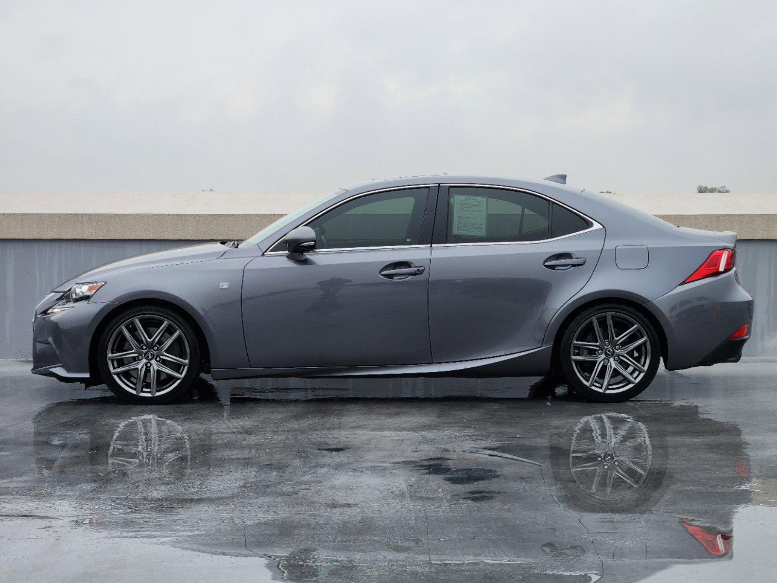 2016 Lexus IS 300 Vehicle Photo in DALLAS, TX 75209