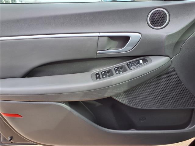 2021 Hyundai SONATA Vehicle Photo in Peoria, IL 61615