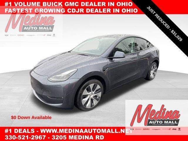 2023 Tesla Model Y Vehicle Photo in MEDINA, OH 44256-9631