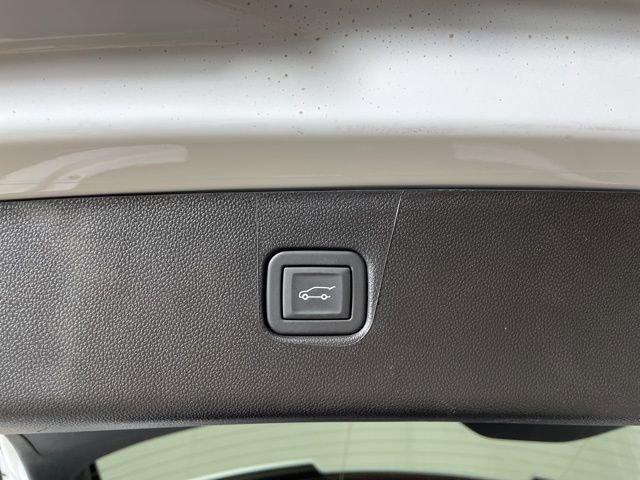 2025 Chevrolet Blazer Vehicle Photo in PHOENIX, AZ 85014-3381