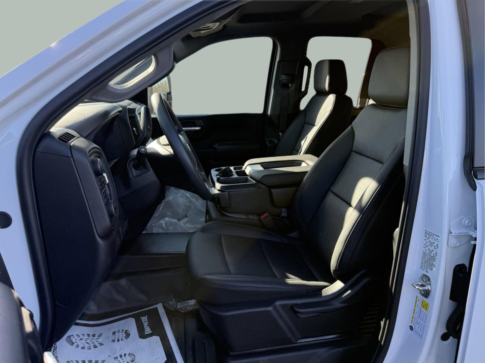 2025 Chevrolet Silverado 2500 HD Vehicle Photo in GEORGETOWN, TX 78626-7508