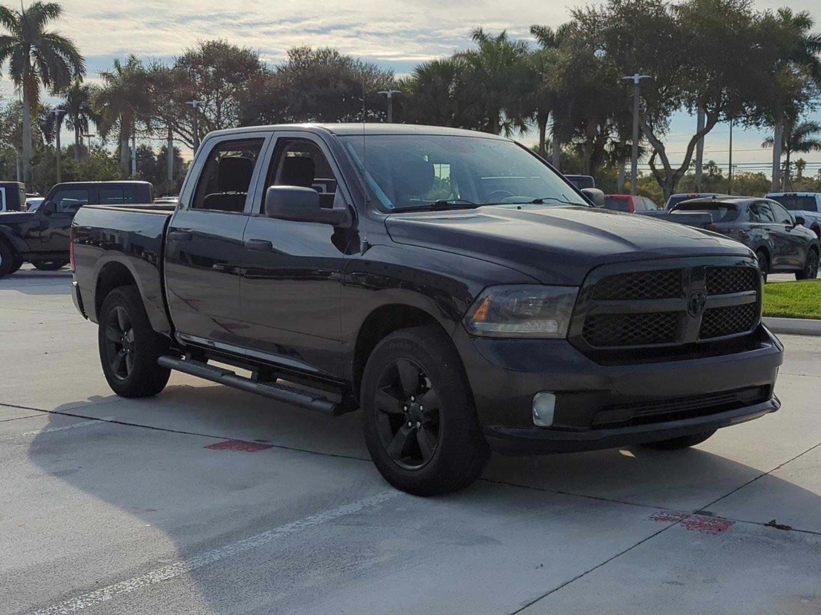 2015 Ram 1500 Vehicle Photo in Pembroke Pines, FL 33027