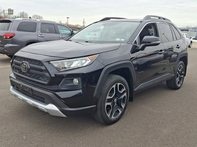 2019 Toyota RAV4 Vehicle Photo in TREVOSE, PA 19053-4984