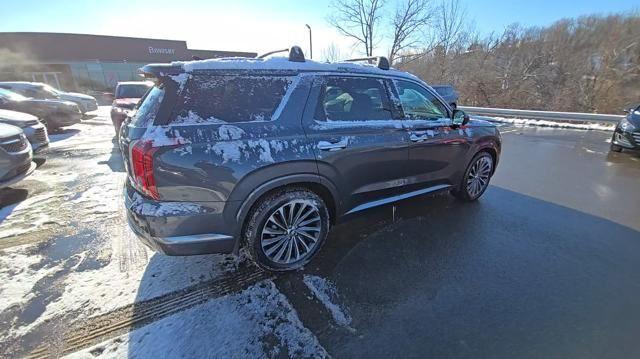 2024 Hyundai PALISADE Vehicle Photo in Pleasant Hills, PA 15236