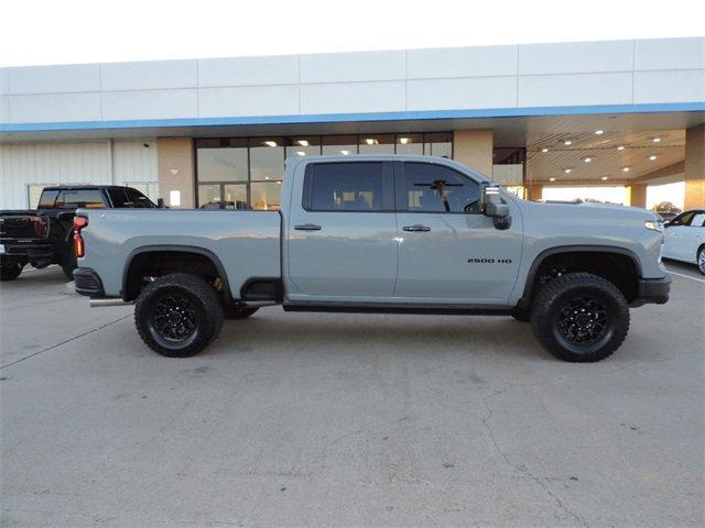 Used 2025 Chevrolet Silverado 2500HD ZR2 with VIN 1GC4KYEYXSF157432 for sale in Bryan, TX