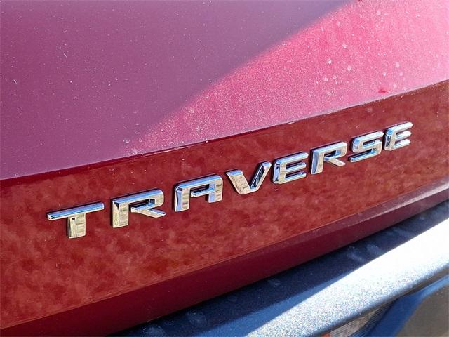 2025 Chevrolet Traverse Vehicle Photo in LEWES, DE 19958-4935